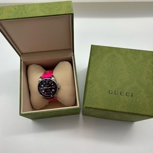 BNIB Gucci watch